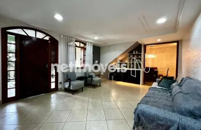 Casa com 3 quartos à venda na Rua Mulungu, Eldorado, Contagem