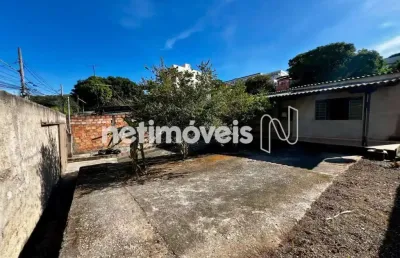 Casa com 3 quartos à venda no Alvorada, Contagem 