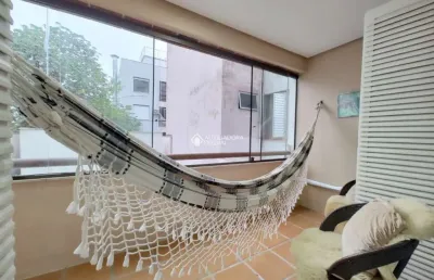 Apartamento com 2 quartos à venda na rua felipe camarão, 527, rio branco, porto alegre, 84 m2 por r$ 535.000