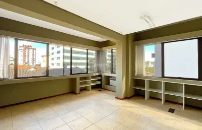 Sala comercial à venda na rua general joão telles, 524, bom fim, porto alegre, 35 m2 por r$ 249.900