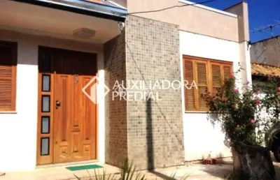 Casa em condomínio fechado com 1 quarto à venda na rua marcelino ramos, 28, nonoai, porto alegre, 150 m2 por r$ 600.000