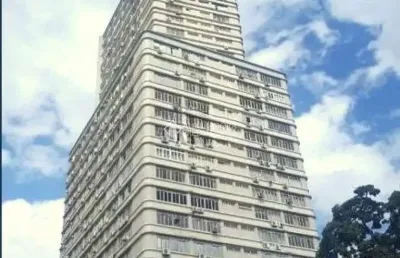 Sala comercial à venda na praça osvaldo cruz, 15, centro histórico, porto alegre, 145 m2 por r$ 465.000
