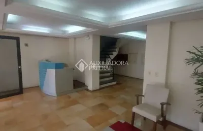 Sala comercial à venda na rua bento figueiredo, 71, rio branco, porto alegre, 22 m2 por r$ 160.000
