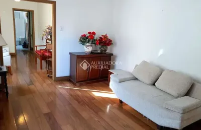 Apartamento com 3 quartos à venda na rua ramiro barcelos, 1892, floresta, porto alegre, 105 m2 por r$ 485.000