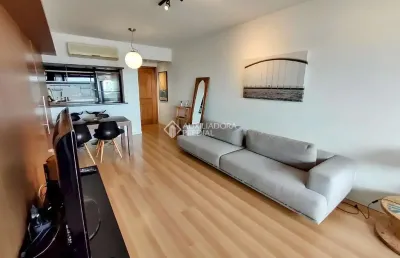Apartamento com 2 quartos à venda na avenida independência, 510, independência, porto alegre, 80 m2 por r$ 850.000