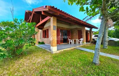 Casa com 5 quartos à venda na guaiba, 152, estrela do mar, torres, 307 m2 por r$ 750.000