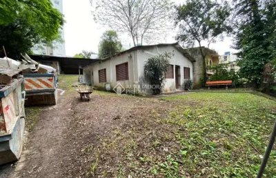 Casa com 3 quartos à venda na travessa ouvidor, 221, santo antônio, porto alegre, 617 m2 por r$ 599.000