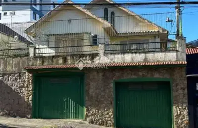 Casa com 4 quartos à venda na rua são mateus, 764, bom jesus, porto alegre, 251 m2 por r$ 735.000