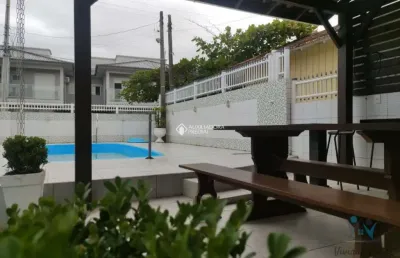 Casa com 3 quartos à venda na rua tucumã, 170, praia do sonho, palhoça, 150 m2 por r$ 900.000
