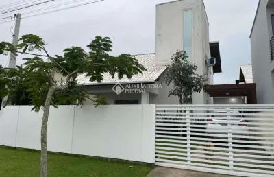 Casa com 3 quartos à venda na das flores, 3, pinheira, palhoça, 200 m2 por r$ 1.350.000