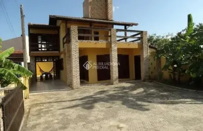 Casa com 4 quartos à venda na dom patrício, 10, pinheira, palhoça, 200 m2 por r$ 1.450.000