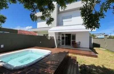 Casa com 3 quartos à venda na rua professora clotilde silveira juttel, 1032, pinheira, palhoça, 122 m2 por r$ 947.000