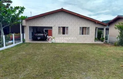Casa com 6 quartos à venda na rodovia evádio paulo broering, 10, praia do sonho, palhoça, 190 m2 por r$ 590.000