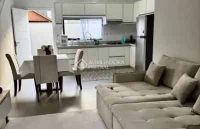 Casa com 3 quartos à venda na rua sagrada familia, 4392, pinheira, palhoça, 103 m2 por r$ 680.000