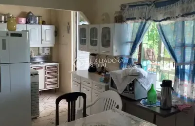 Casa com 2 quartos à venda na ayrton senna da silva, 25, forquilhas, são josé, 110 m2 por r$ 398.000