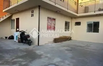 Casa com 3 quartos à venda na flor do campo, 33, serraria, são josé, 140 m2 por r$ 680.000
