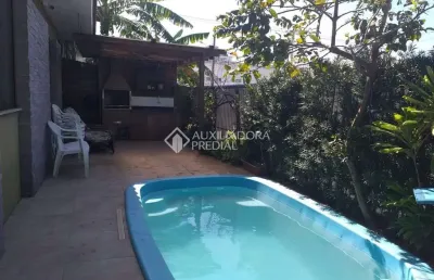 Casa com 3 quartos à venda na josé maykot, 30, estreito, florianópolis, 320 m2 por r$ 1.500.000