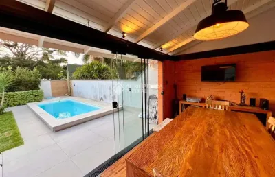 Casa com 3 quartos à venda na avenida dos jerivás, 563, cachoeira do bom jesus, florianópolis, 112 m2 por r$ 1.290.000
