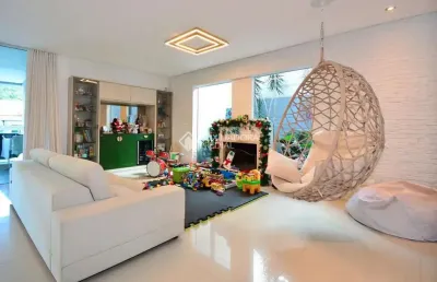 Casa em condomínio fechado com 4 quartos à venda na rua do beija-flor, 134, lagoa da conceição, florianópolis, 600 m2 por r$ 4.500.000