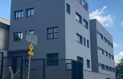 Prédio comercial de alto padrão no bosque da saúde: 16 banheiros, 11 vagas de garagem e 1.000m² de área - são paulo-sp