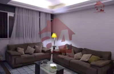 Apartamento para venda com 4/4 sendo 2 suítes na barra, 1 vaga, amplo, com armários e pequena infra
