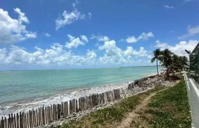 Apartamento pé na areia no jardim oceania para venda - 71m² ,2 quartos sendo 01 suíte, posição sul.