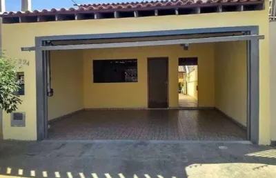 Casa com 2 quartos à venda no Parque Novo Mundo, Americana 