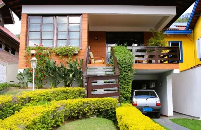 Casa com 5 quartos à venda na Praça Bras Reale, 3500, Centro, São Bento do Sapucaí