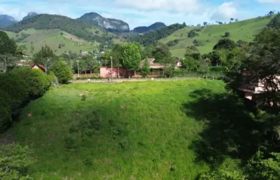 Terreno à venda na Praça Bras Reale, 103, Residencial Village Serrano, São Bento do Sapucaí
