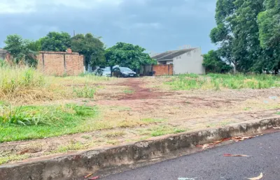 Terreno com área de 328,85m2, no loteamento jardim dr. antônio joão