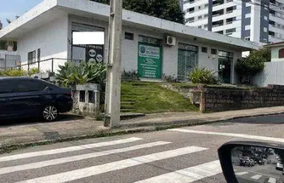 Terreno à venda na Rua Waldemar Ouriques, Capoeiras, Florianópolis