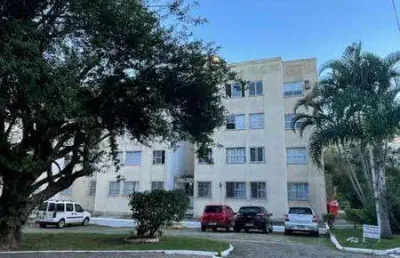 Apartamento para venda apartamento reformado de 2 dormitórios com estacionamento em coqueiros. florianopolis