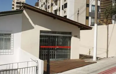 Casa comercial para aluguel casa para uso comercial no alto  da felipe schmidt, centro florianopolis
