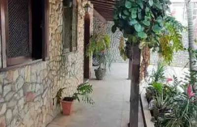 Vendo lote com duas casas no bairro santa branca - bh