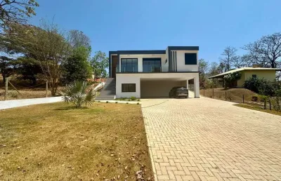 Vendo casa quatro quartos condomínio gran royalle, lagoa santa - mg