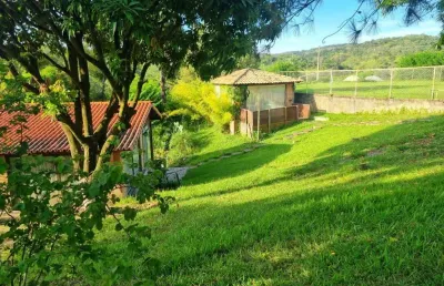 Sítio / fazendinha localizado no condomínio topázio  esmeraldas / mg