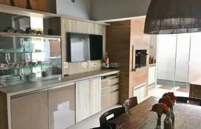 Casa com 4 quartos à venda em jurerê internacional, florianópolis  por r$ 5.320.000