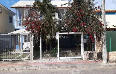 Casa com 3 quartos à venda no são joão do rio vermelho, florianópolis  por r$ 950.000