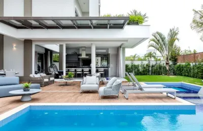 Casa com 5 quartos à venda em jurerê internacional, florianópolis  por r$ 12.000.000