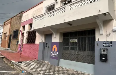 Hostel em pleno funcionamento,financia,aceita  fgts e carta de consórcio .
