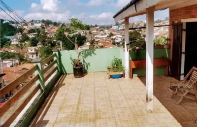 Casa no bairro bertoldo, próximo do centro da cidade, oportunidade!