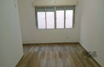 Apartamento no petrópolis de 1 dormitório desocupado