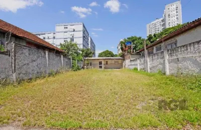 Terreno à venda na Rua Frei Germano, 131, Partenon, Porto Alegre