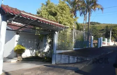 Casa com 4 quartos à venda na Rua Clarinda Antunes da Silva Bueno, 100, Agronomia, Porto Alegre