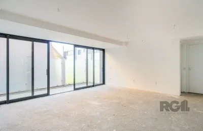 Apartamento garden de 136,66m² com 3 dormitórios e 2 vagas no bairro nonoai!