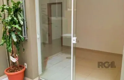 Apartamento garden com dois pátios  privativas,  1 dormitório, sala, cozinha, 1
