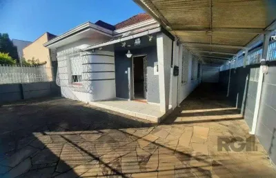 Casa com 3 quartos à venda na Rua Nossa Senhora das Graças, 160, Glória, Porto Alegre