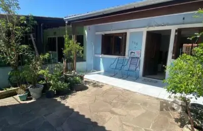 Casa com 2 quartos à venda na Rua Pedro Faria, 105, Hípica, Porto Alegre