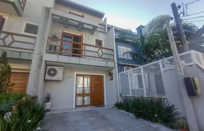 Casa com 3 quartos à venda na Rua Pau-Brasil, 43, Hípica, Porto Alegre
