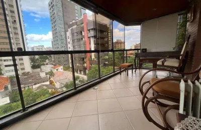 Apartamento 3 quartos, suíte, sacada, lareira, churrasqueira, 2 vagas de garagem